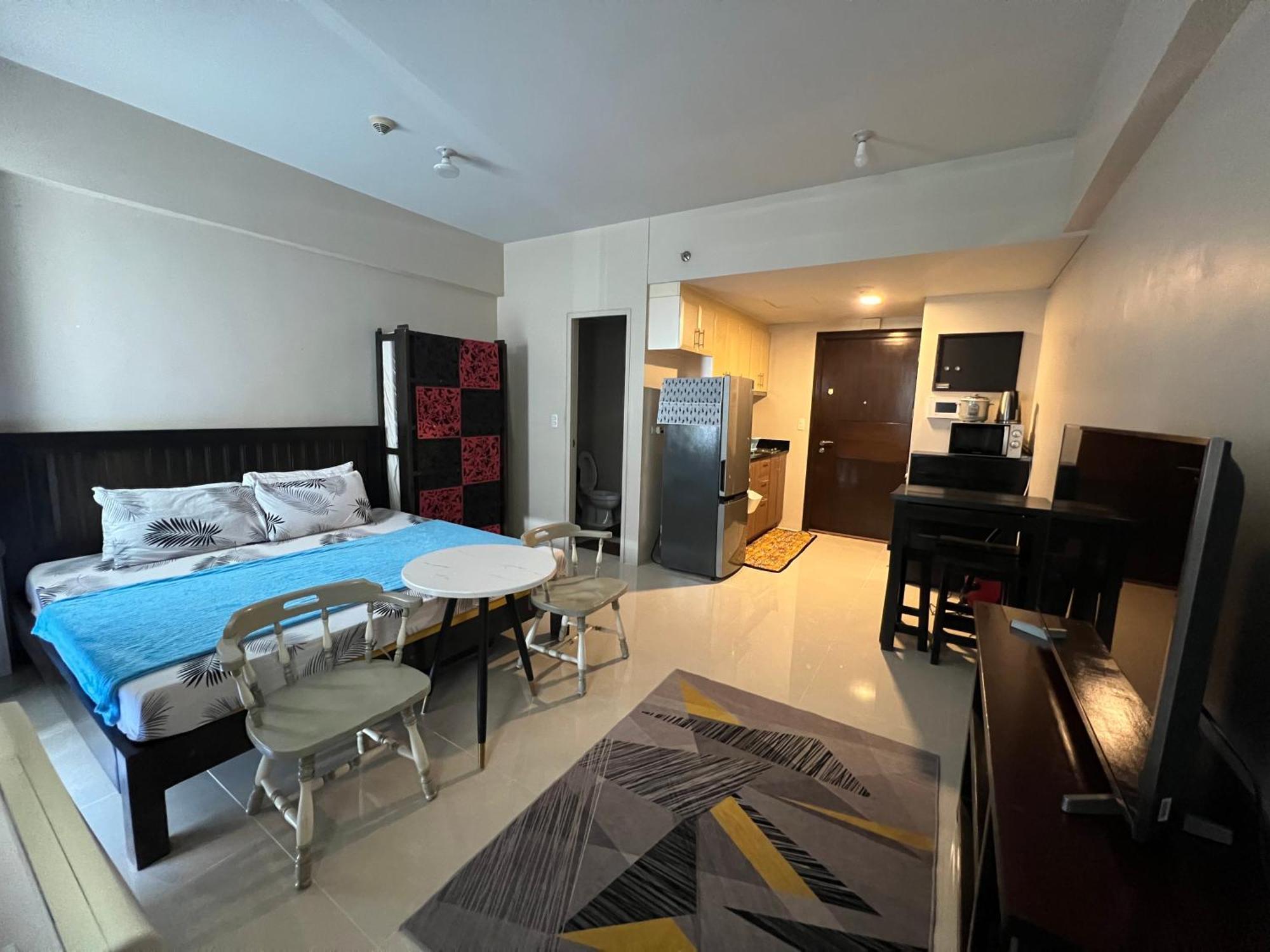 One Palmtree Villas Airport Condo Pasay Ngoại thất bức ảnh